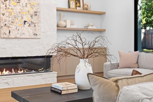 5564 Fetz Ln, Fair Oaks, CA 95628