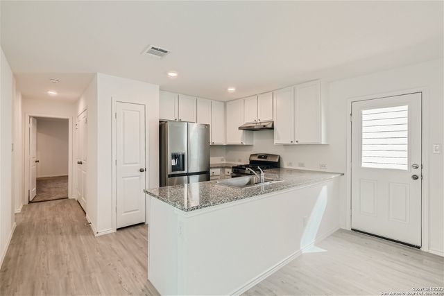 13922 Wool Park, San Antonio, TX 78252