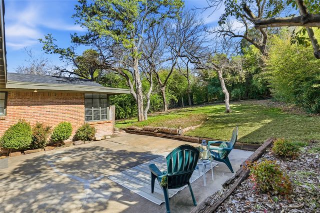 10208 Lake Gardens Drive, Dallas, TX 75218