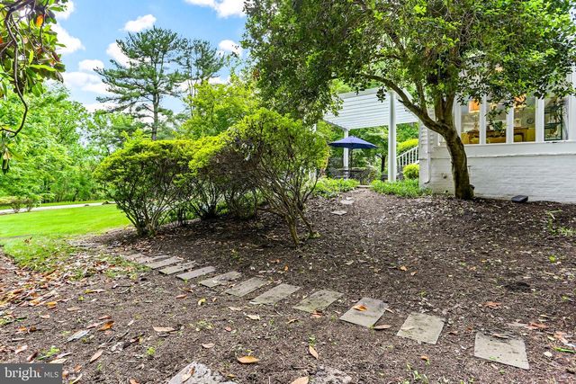 5060 AMESBURY DR, Columbia, MD 21044