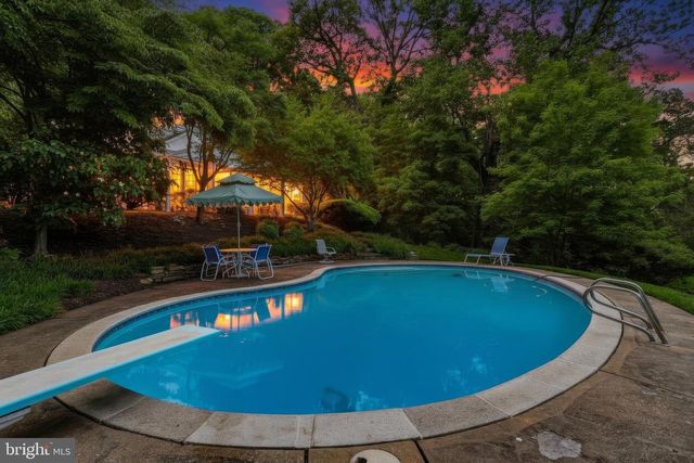 5060 AMESBURY DR, Columbia, MD 21044