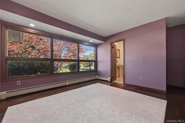 19 Gaymor Lane, Commack, NY 11725