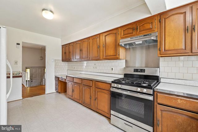 6629 HARRIETT ST, Falls Church, VA 22042