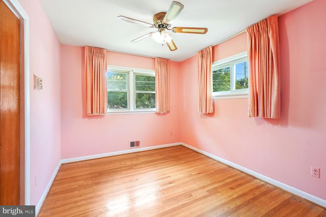 6629 HARRIETT ST, Falls Church, VA 22042