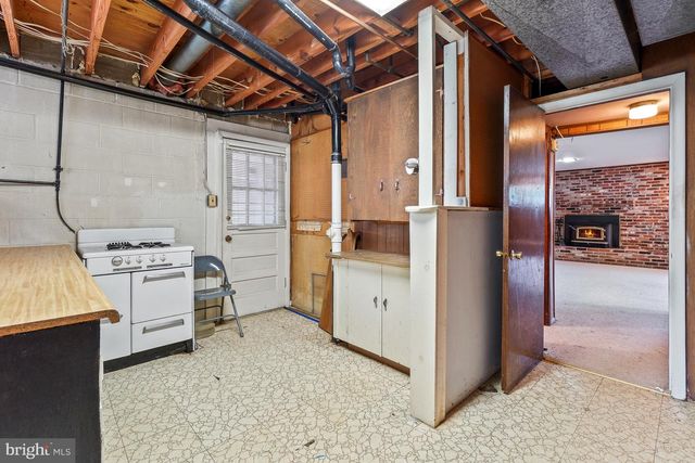 6629 HARRIETT ST, Falls Church, VA 22042