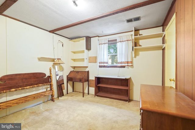 6629 HARRIETT ST, Falls Church, VA 22042