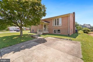 6629 HARRIETT ST, Falls Church, VA 22042