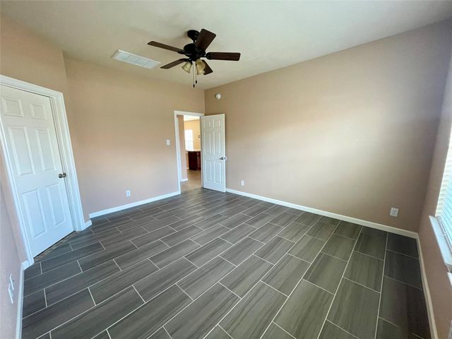 10803 Woodwind Shadows Drive, Cypress, TX 77433