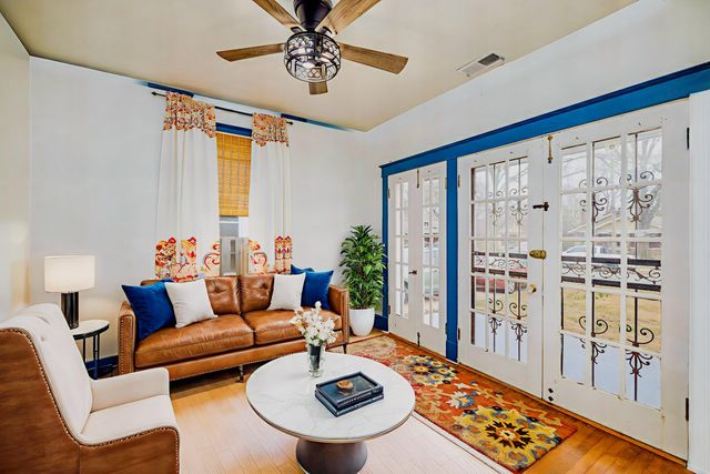 1900 SNOWDEN AVE, Memphis, TN 38107