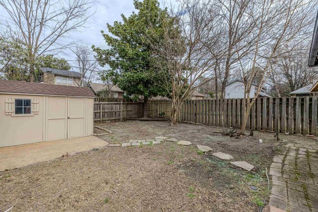 1900 SNOWDEN AVE, Memphis, TN 38107