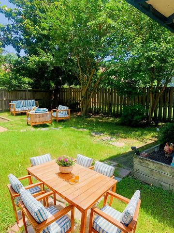 1900 SNOWDEN AVE, Memphis, TN 38107