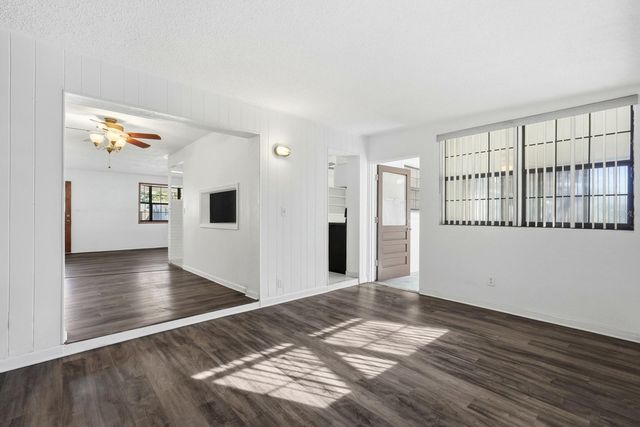 2318 ORIOLE LANE, South Daytona, FL 32119