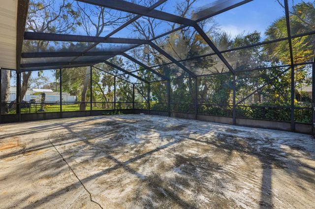 2318 ORIOLE LANE, South Daytona, FL 32119