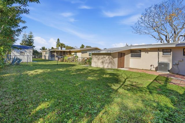 2318 ORIOLE LANE, South Daytona, FL 32119