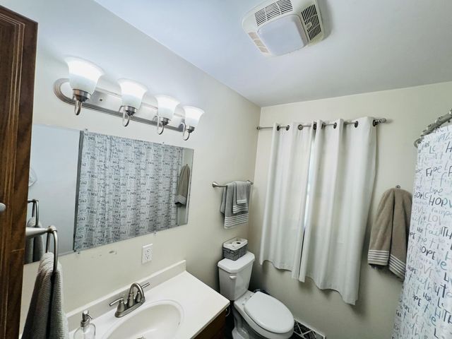 2821 Vigo Street, Lake Station, IN 46405
