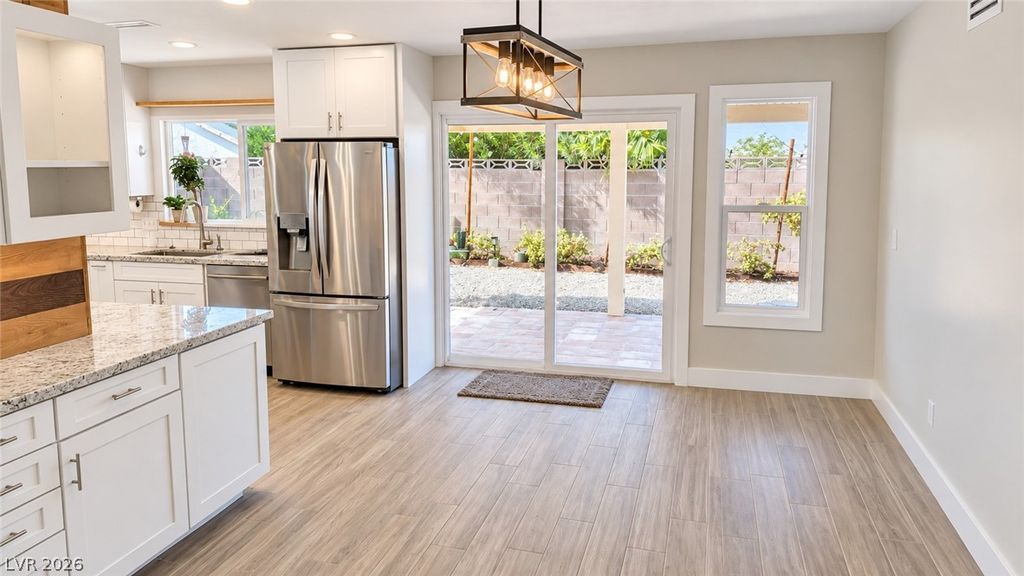 3130 Floral Vista Avenue, Henderson, NV 89014 — photo 5