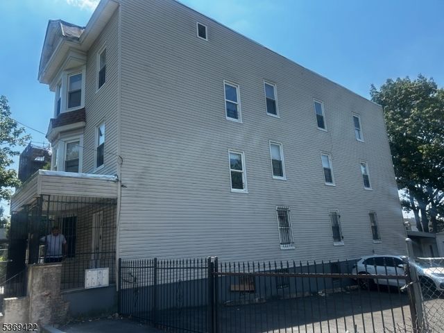 615 S 17Th St, Newark City, NJ 07103