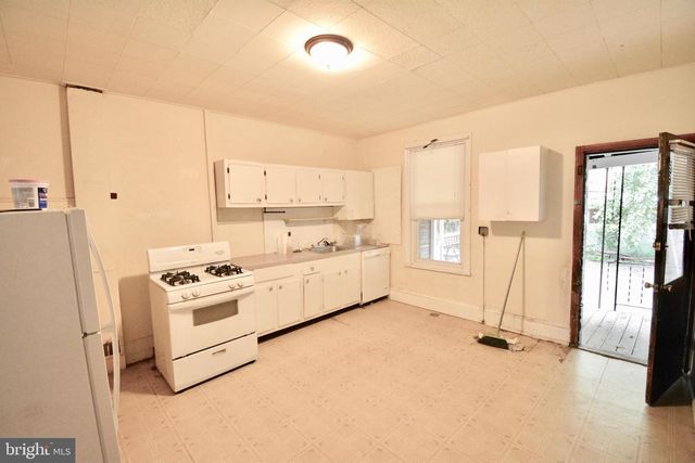 3118 N SHEDWICK ST, Philadelphia, PA 19132