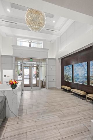 415 Church St Apt 1702, Nashville, TN 37219