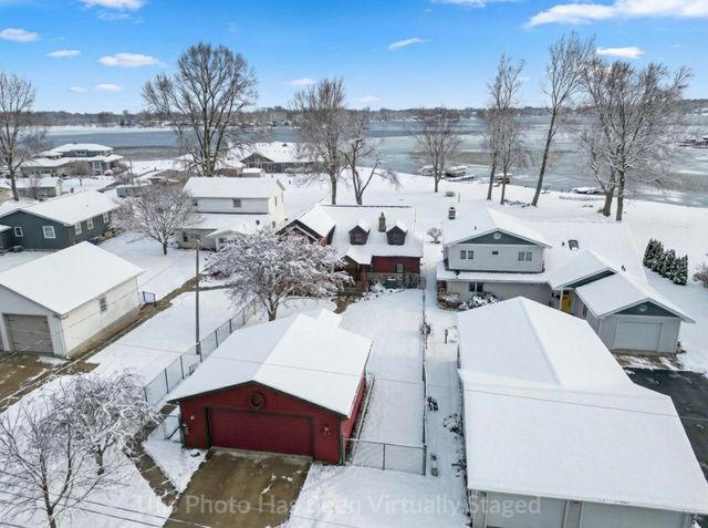 1791 Chapman Lake Drive, Warsaw, IN 46582