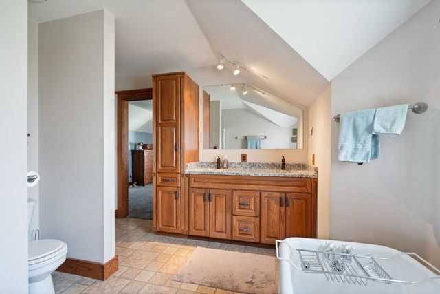 1791 Chapman Lake Drive, Warsaw, IN 46582