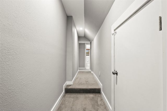 2600 Rogge LN, Austin, TX 78723