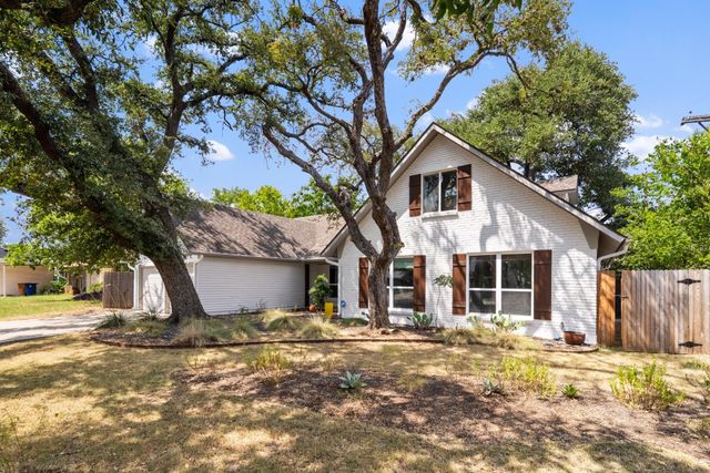 2600 Rogge LN, Austin, TX 78723