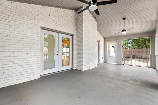 2600 Rogge LN, Austin, TX 78723