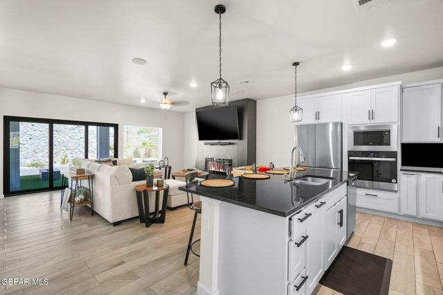 12409 NORTHUMBERG Drive, El Paso, TX 79928