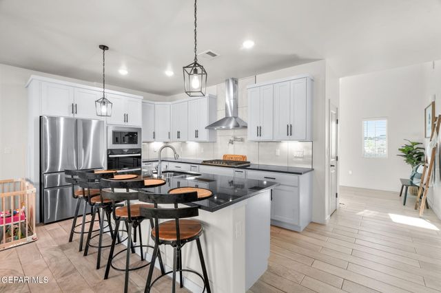 12409 NORTHUMBERG Drive, El Paso, TX 79928