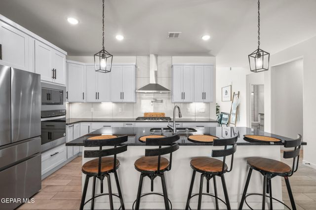 12409 NORTHUMBERG Drive, El Paso, TX 79928