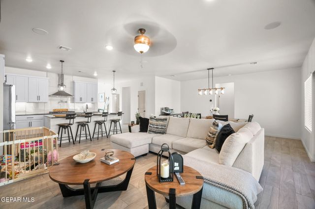 12409 NORTHUMBERG Drive, El Paso, TX 79928