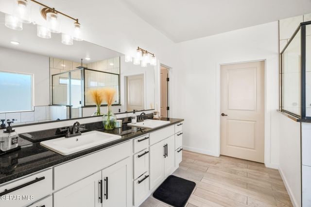 12409 NORTHUMBERG Drive, El Paso, TX 79928