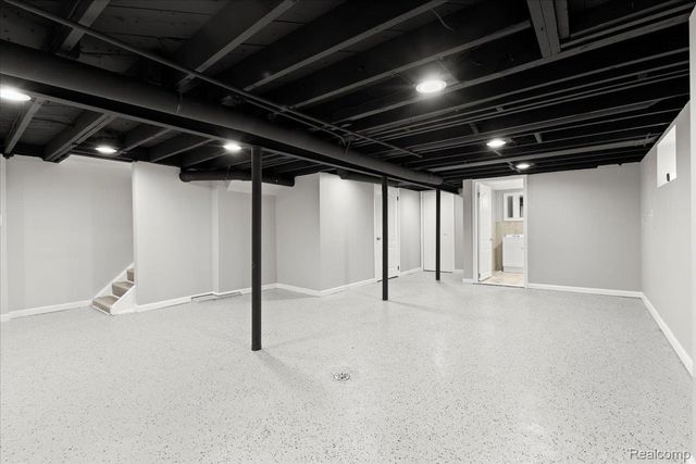 18287 Santa Rosa Drive, Detroit, MI 48221