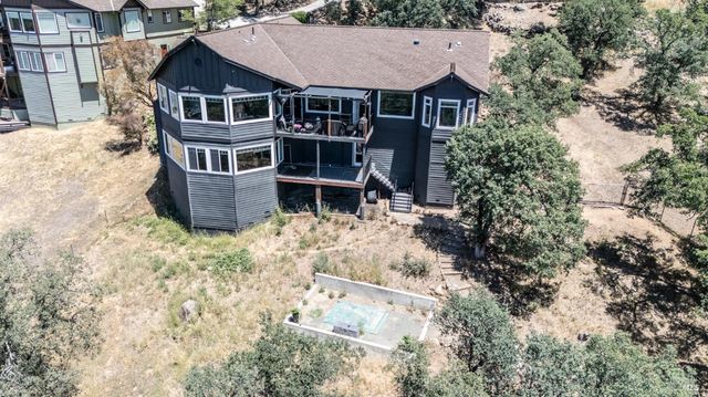17535 Meadow View Dr, Hidden Valley Lake, CA 95467