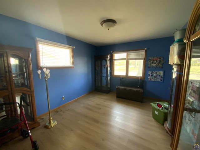 2869 SW Jewell AVE, Topeka, KS 66611