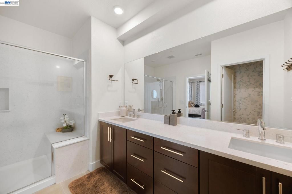 Image 21 of property listing at 45139 Challenge Cmn 1001, Fremont, CA 94538