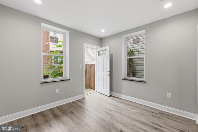 3261 N 13TH ST, Philadelphia, PA 19140