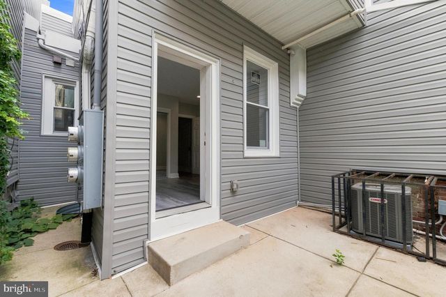 3261 N 13TH ST, Philadelphia, PA 19140