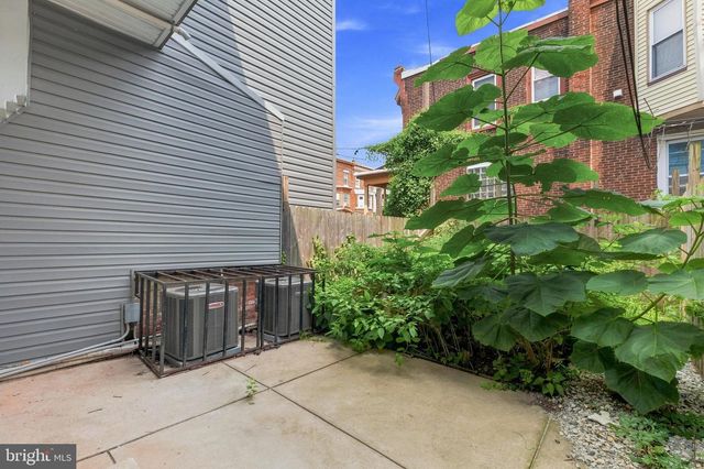 3261 N 13TH ST, Philadelphia, PA 19140