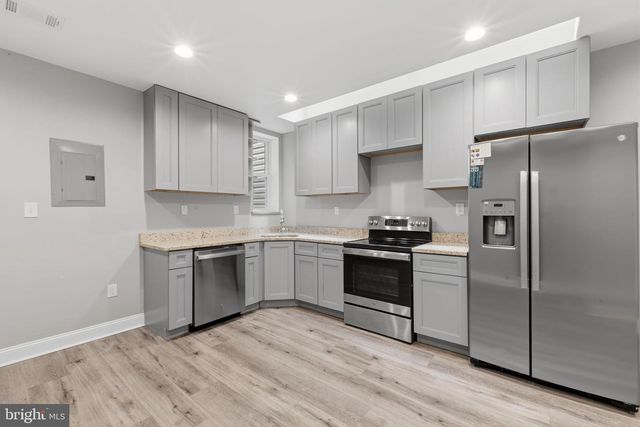 3261 N 13TH ST, Philadelphia, PA 19140