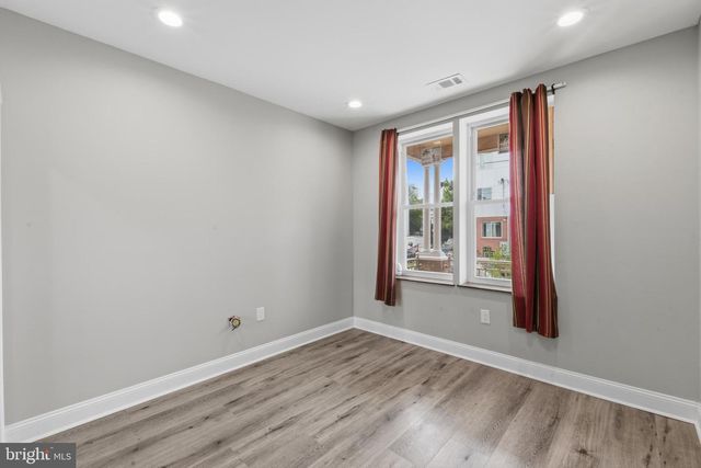 3261 N 13TH ST, Philadelphia, PA 19140