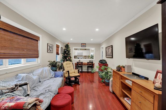 1427 Ruth Drive, Indianapolis, IN 46240