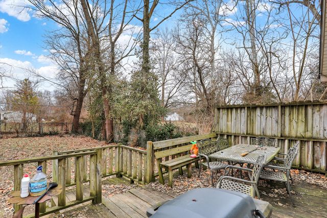 1427 Ruth Drive, Indianapolis, IN 46240