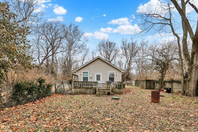 1427 Ruth Drive, Indianapolis, IN 46240