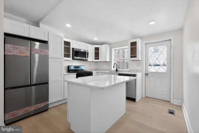 1526 E SUSQUEHANNA AVE, Philadelphia, PA 19125