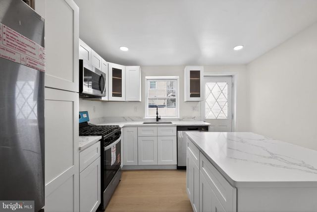 1526 E SUSQUEHANNA AVE, Philadelphia, PA 19125