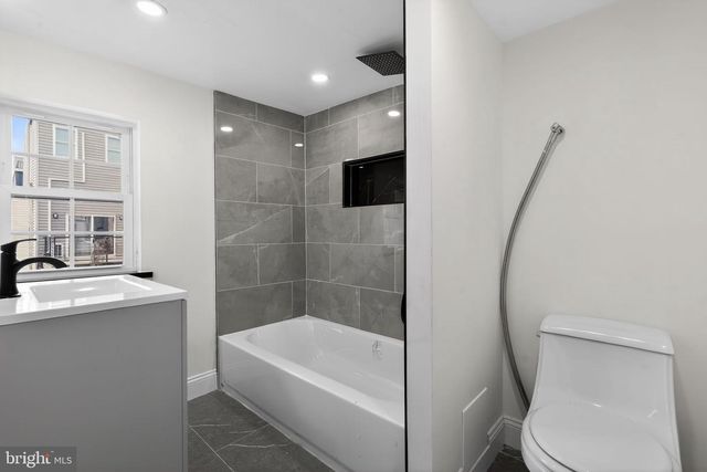 1526 E SUSQUEHANNA AVE, Philadelphia, PA 19125