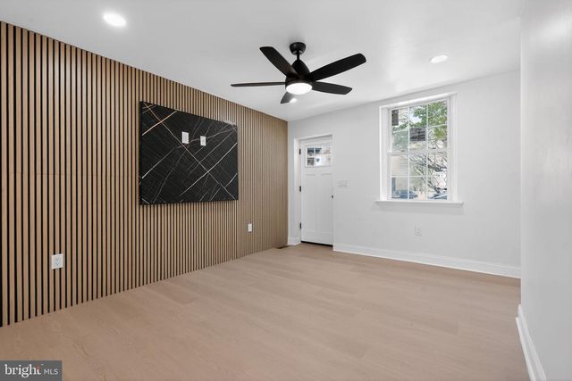 1526 E SUSQUEHANNA AVE, Philadelphia, PA 19125