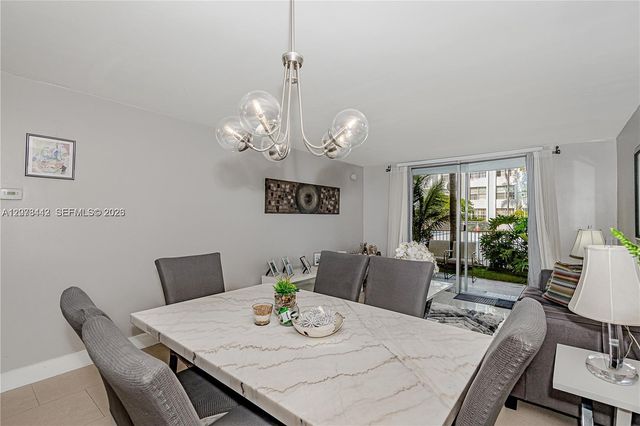 492 NW 165th St Road C112, Miami, FL 33169